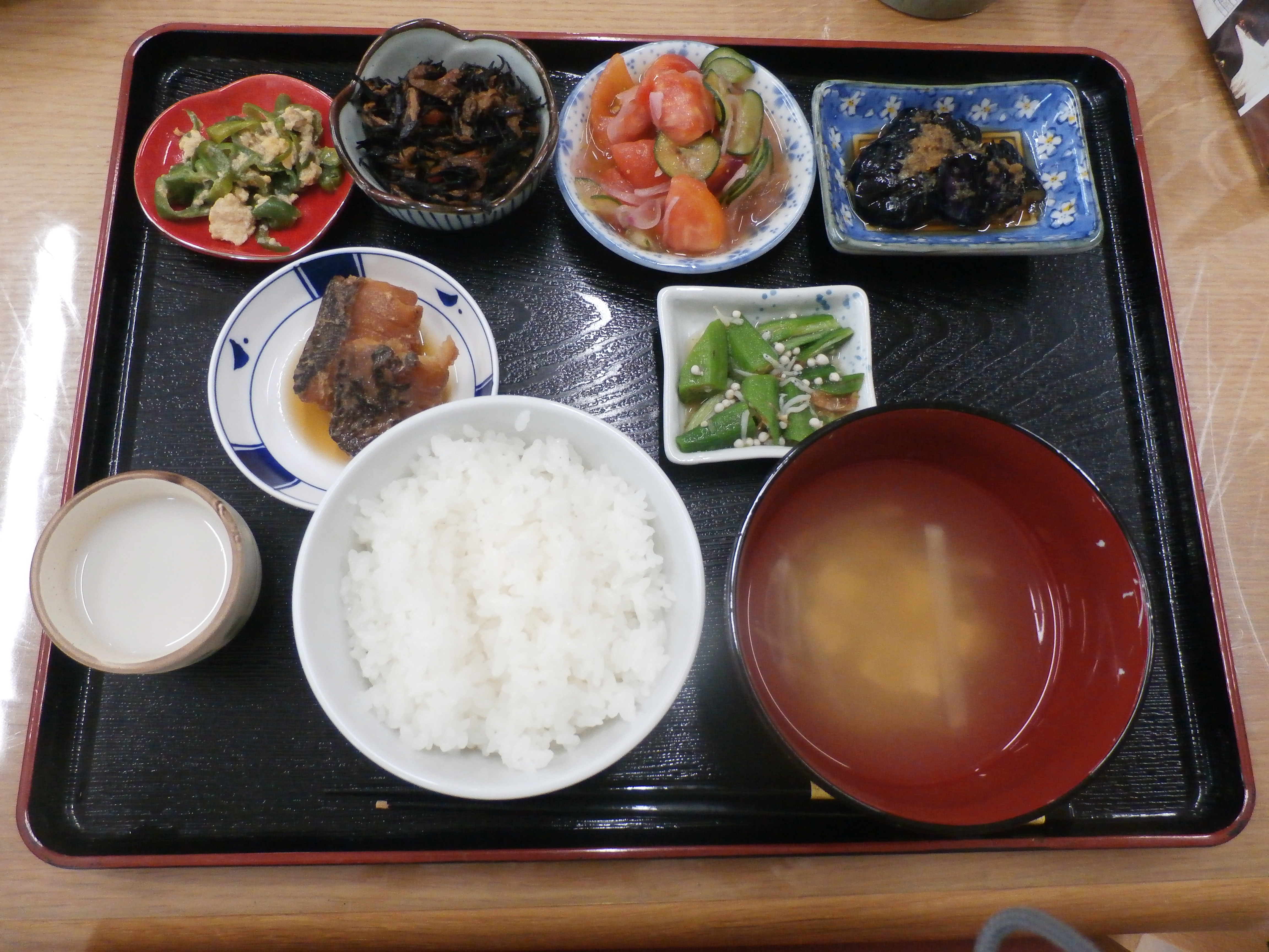 ８月７日(月)昼食メニュー