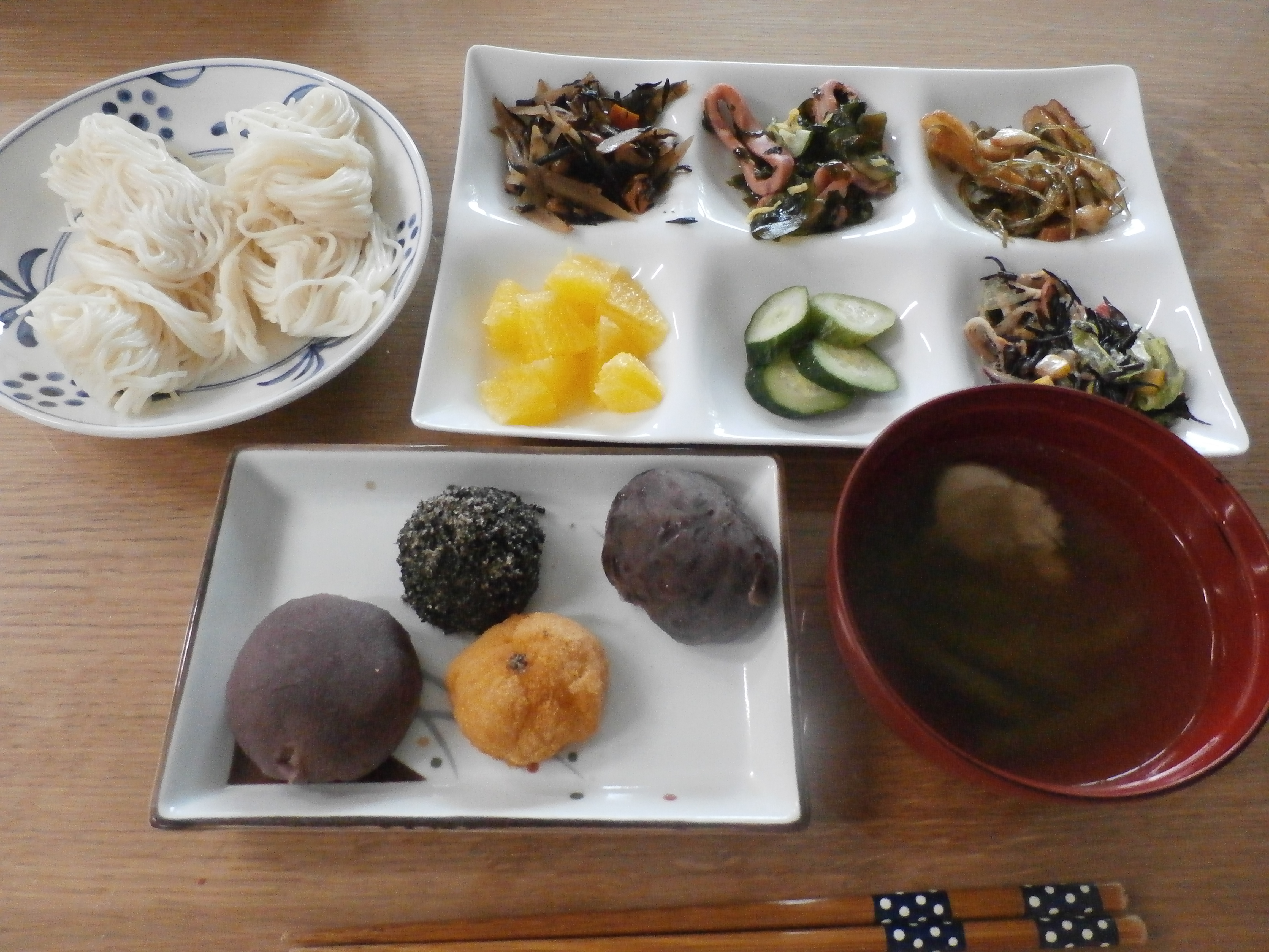8月15日(火)昼食メニュー 8月15日(火)昼食メニュー